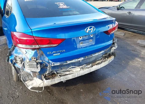 2018 Hyundai Elantra Value Edition из США, поврежденный, VIN KMHD84LF8JU609277